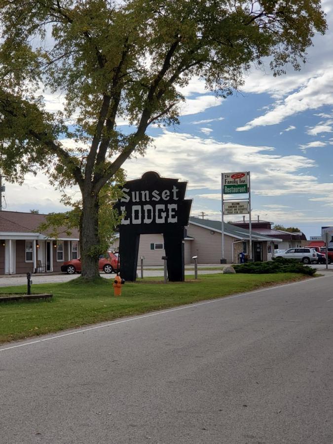 Sunset Lodge Escanaba Exterior foto