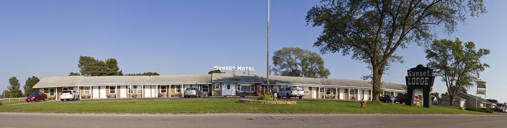 Sunset Lodge Escanaba Exterior foto